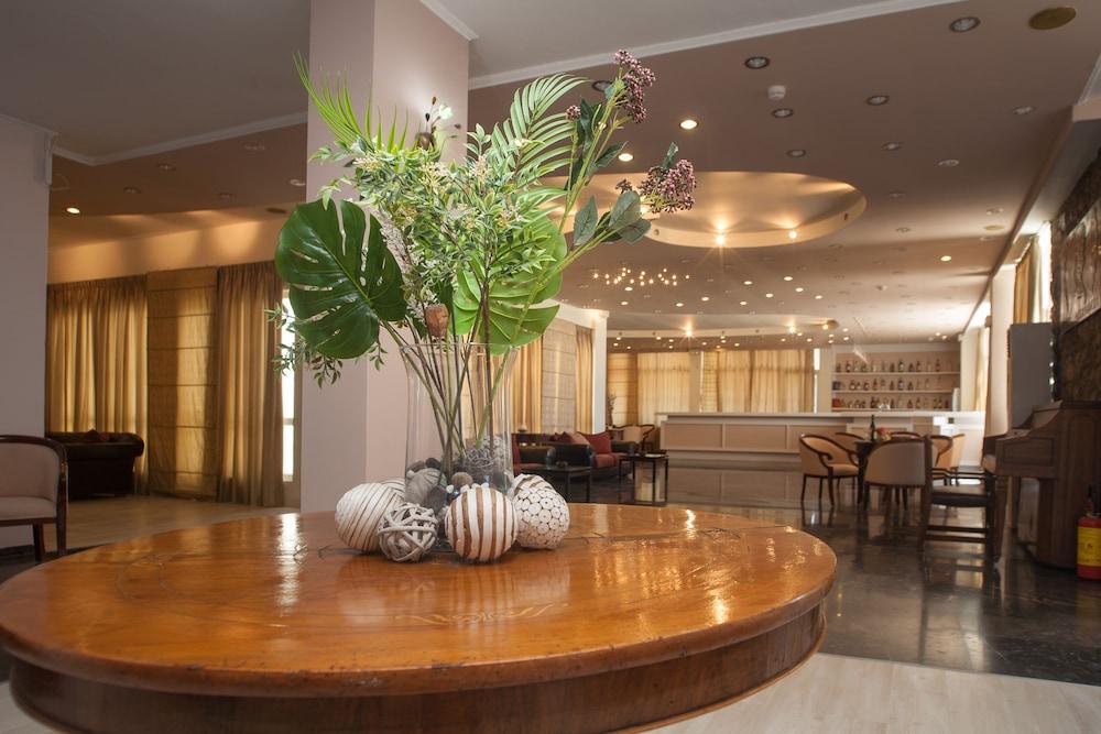 Alexandros Hotel Pérama Kültér fotó