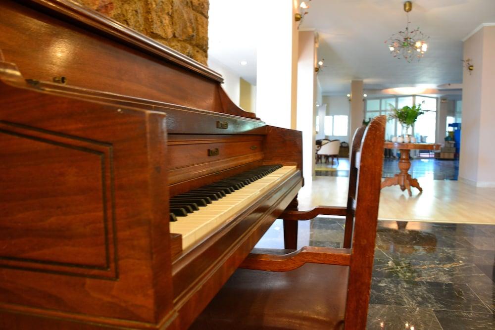 Alexandros Hotel Pérama Kültér fotó