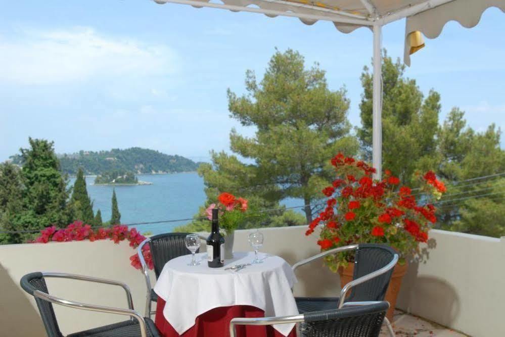 Alexandros Hotel Pérama Kültér fotó