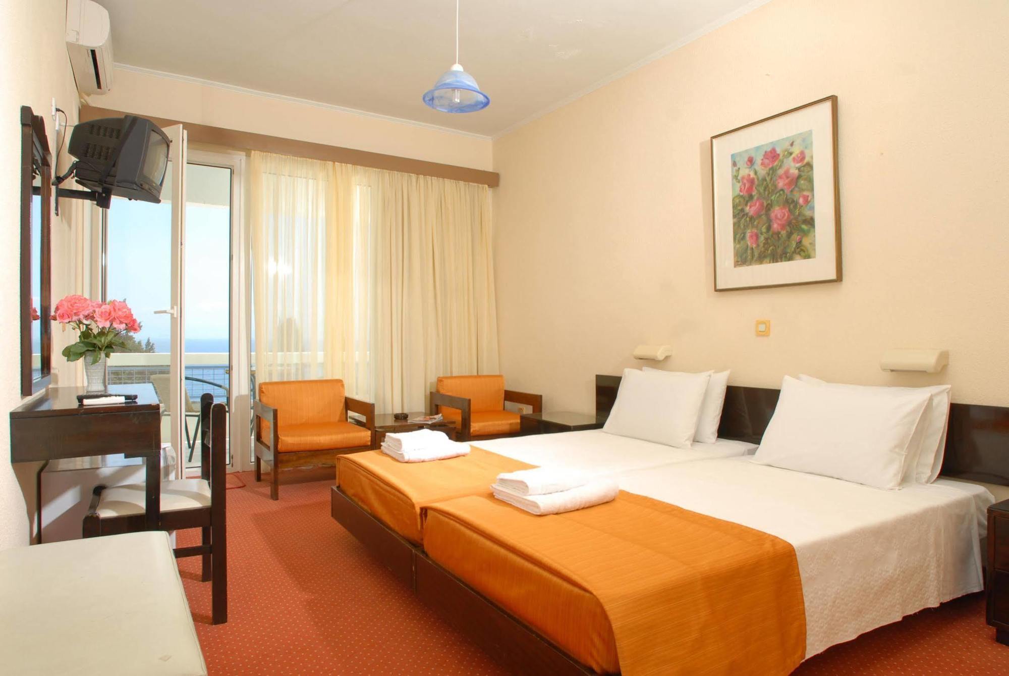 Alexandros Hotel Pérama Kültér fotó